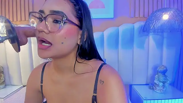 noa_moon webcam