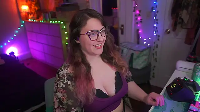 FireproofCuriousiteaze webcam