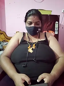 tamil_lathikaaa webcam