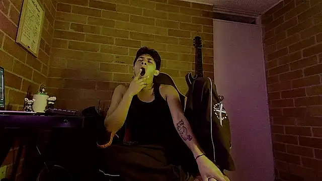 ethann2_ webcam