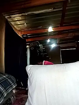 Naughtygrany webcam
