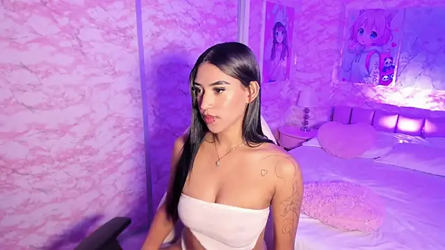 leah_naughty4u_ webcam