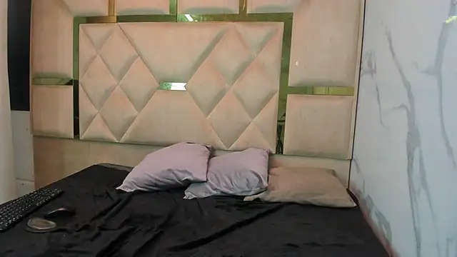 MarianaBelucci webcam