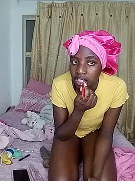SweetDoll_04 webcam