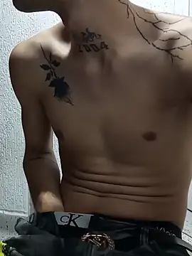 boy_max_latin webcam