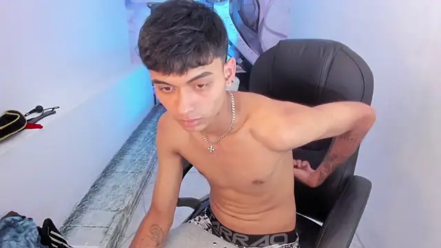 Tyger_Boyy webcam
