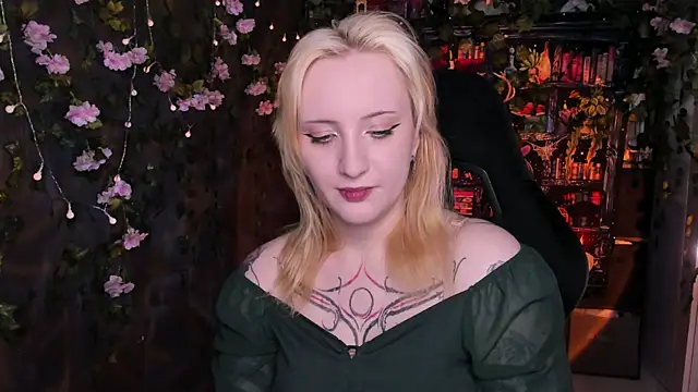 AsheLucker webcam
