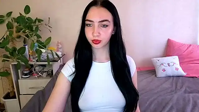 wildkittenx_ - WildKittenX_'s free webcam - UK Sex Cams