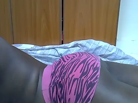 icy_pearl webcam