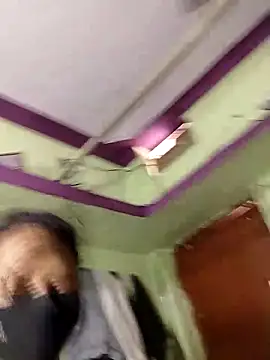 Priyanka_30 webcam