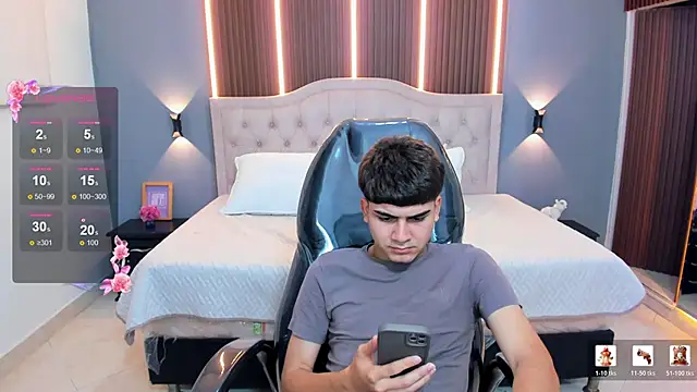 Tommy18__ webcam