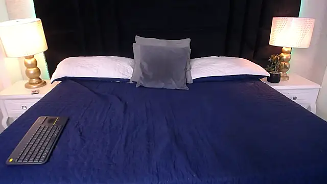SkylerBigxxx webcam