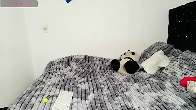 Kitty_and_jake Live Webcam on Stripchat