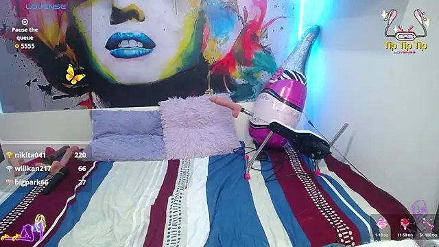 thalia_mills19