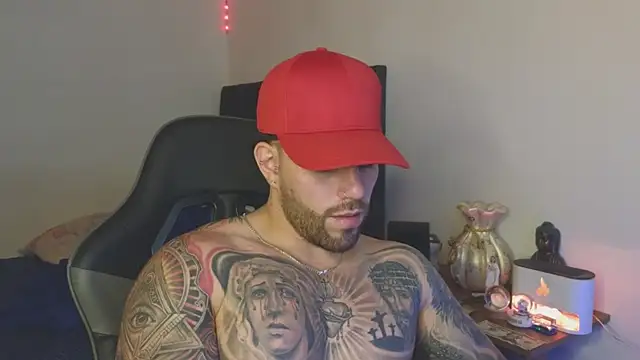 Ades_Lowe webcam