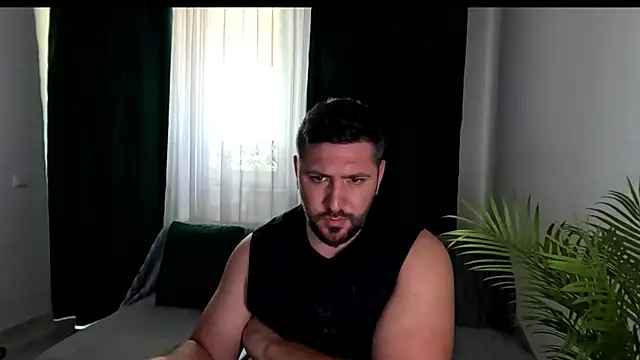 Gold_Alpha_Boy webcam