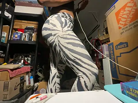 wynterheat (F milf) - Nude Modeling 1hr DEADLINE: JUN.1@12am