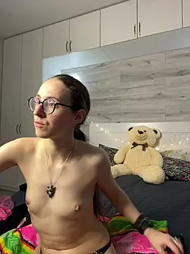 MartiniiSelenna webcam