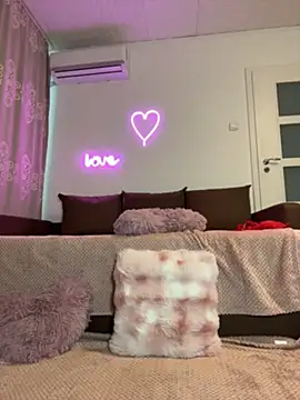 Sabrinedivinee webcam