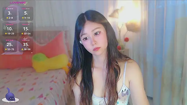 Aimee-520 live cam on StripChat