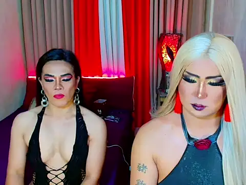 Wildest_Slave_Huntress webcam