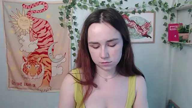 veryveryveryshy_ - VeryVeryVeryShy_'s free webcam - UK Sex Cams