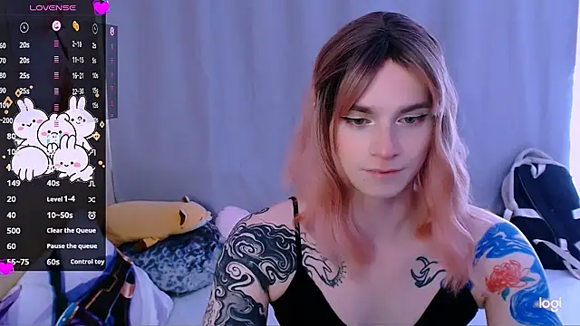 Alice_Hells webcam