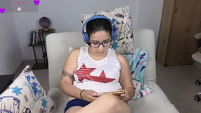 blue__moon_ webcam