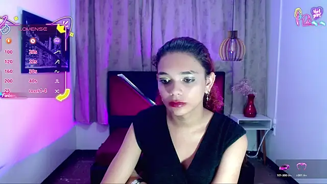 luisa__torres webcam