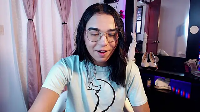 Candyy_doll__ webcam