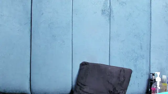 Megan_Thompson_ webcam