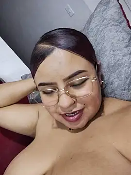 Watch Sexxxy_Lau live on EroticFlix - High definition streams