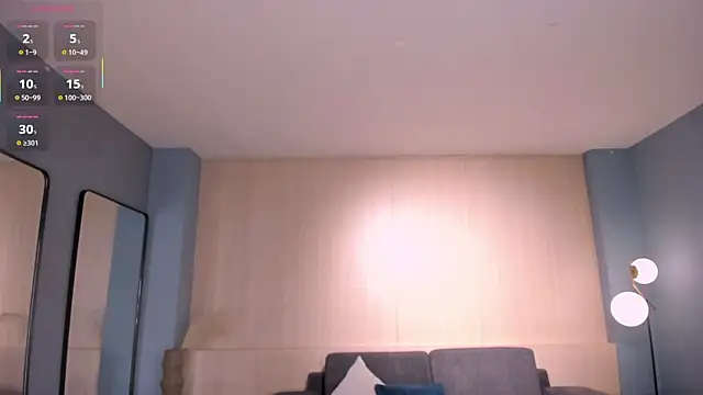 CelesteMoonX live cam on StripChat