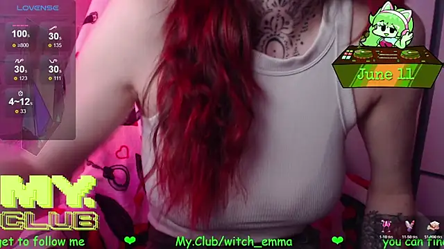 Witch_Emma live cam on StripChat