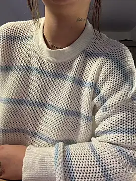 megan_lu2 (F young) - Open ass