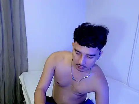 Asian_bigboy webcam