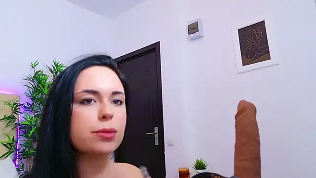 TemptingLuna_ webcam
