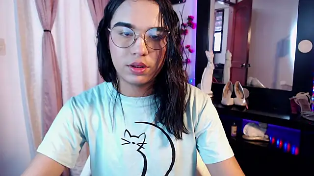 Candyy_doll__ webcam