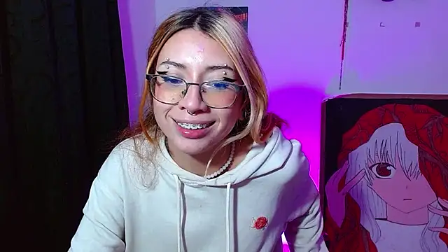 kittymiauu444 webcam
