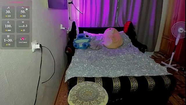 monica__elder webcam