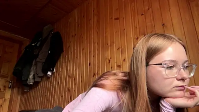 NikaLicka live cam on StripChat