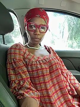 Watch ShantelSexyYoungMilfie live on EroticFlix - High definition streams
