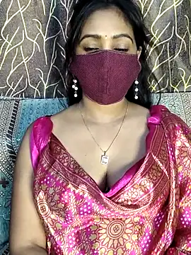 Watch Monalisha_G live on EroticFlix - High definition streams