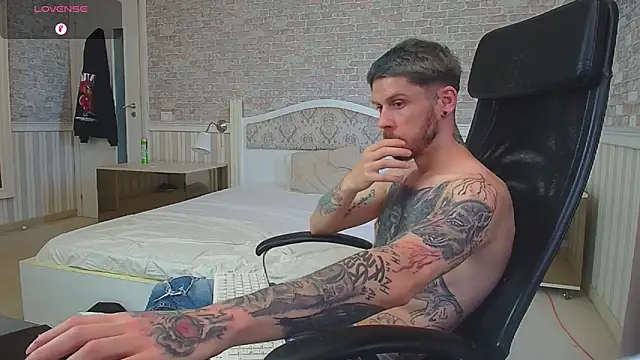 JonahShaw webcam