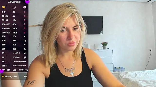Roxi_Joy webcam