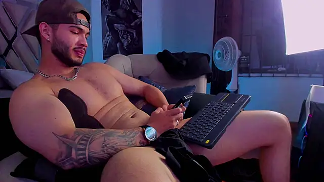 Vincentblack webcam