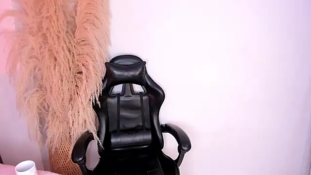 CristineRain webcam