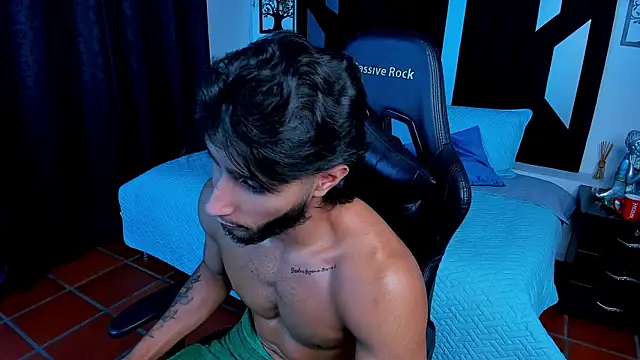 Emmet_CollinsJS webcam