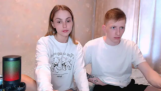 juliaanddima webcam
