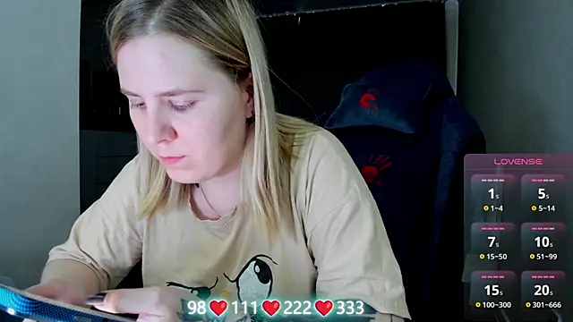Olivia_Munk webcam